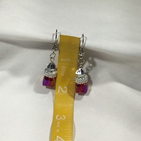 Fashion Charm Dangle Earrings (UC3) - Picture 4 of 5